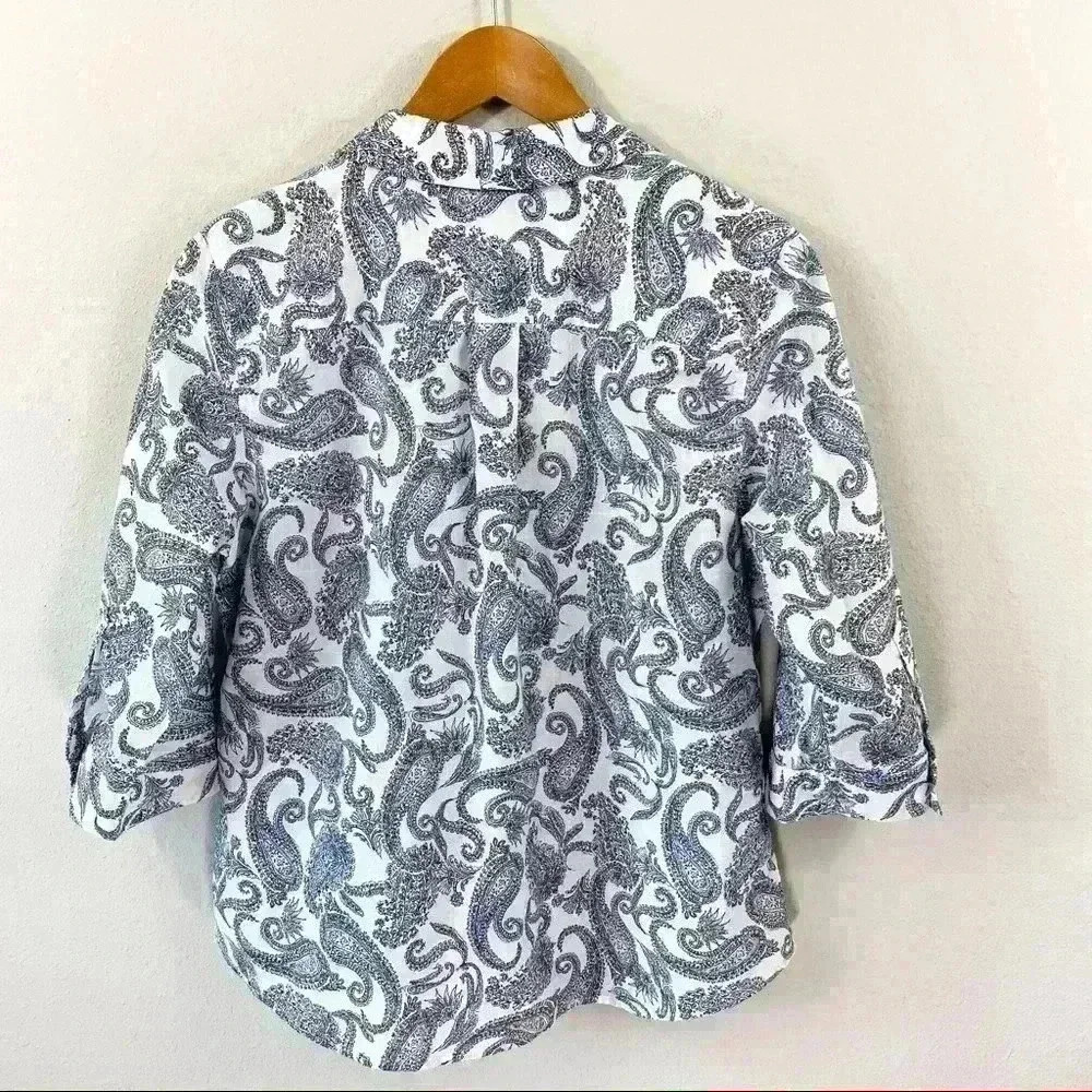 Croft & Barrow petite cotton paisley print collared shirt - Picture 3 of 3